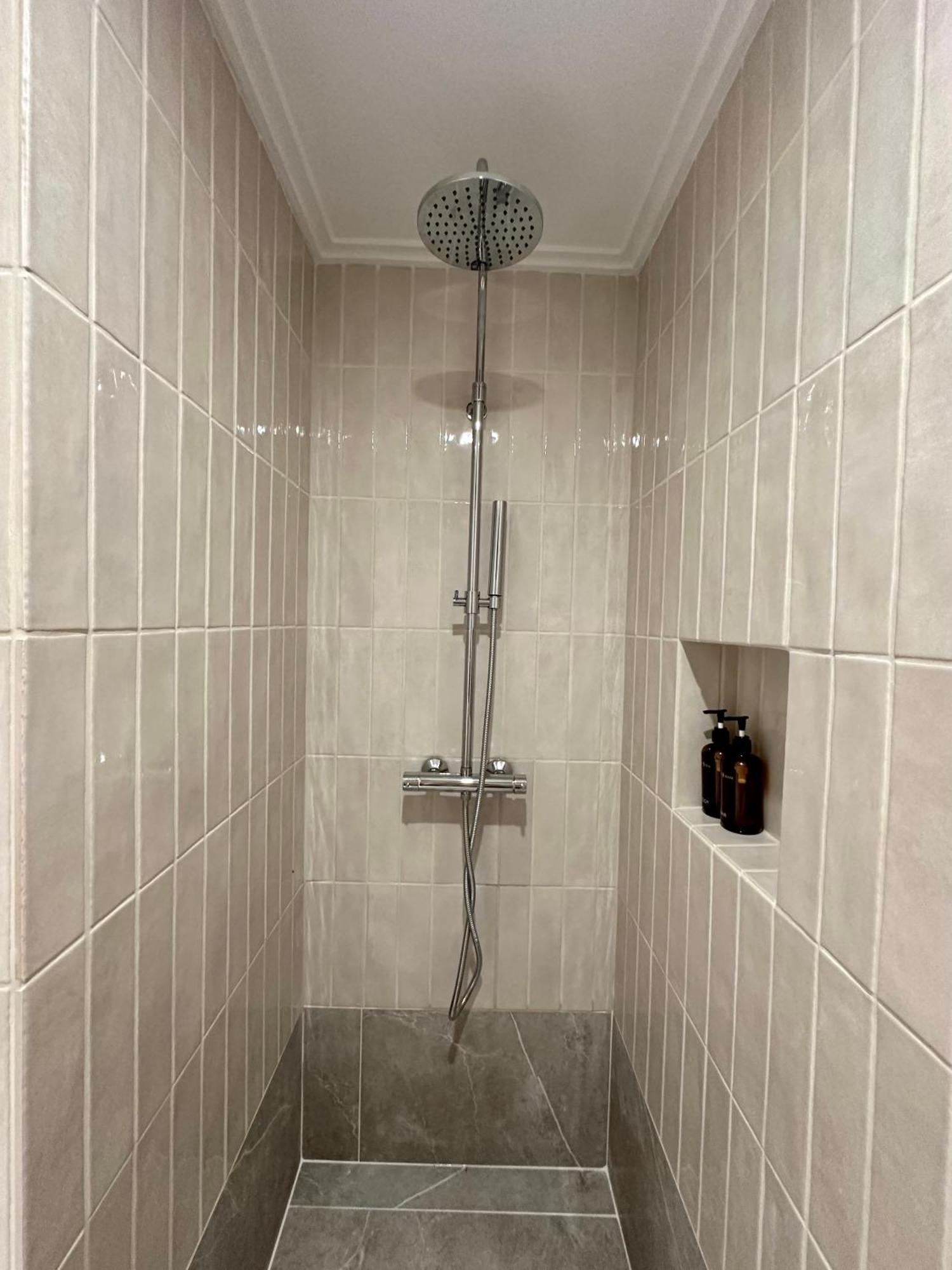 Zouzoulas Filoxenia - Koralia Apartments Милина Екстериор снимка