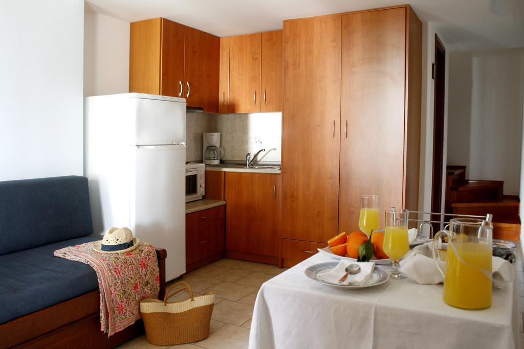 Zouzoulas Filoxenia - Koralia Apartments Милина Стая снимка